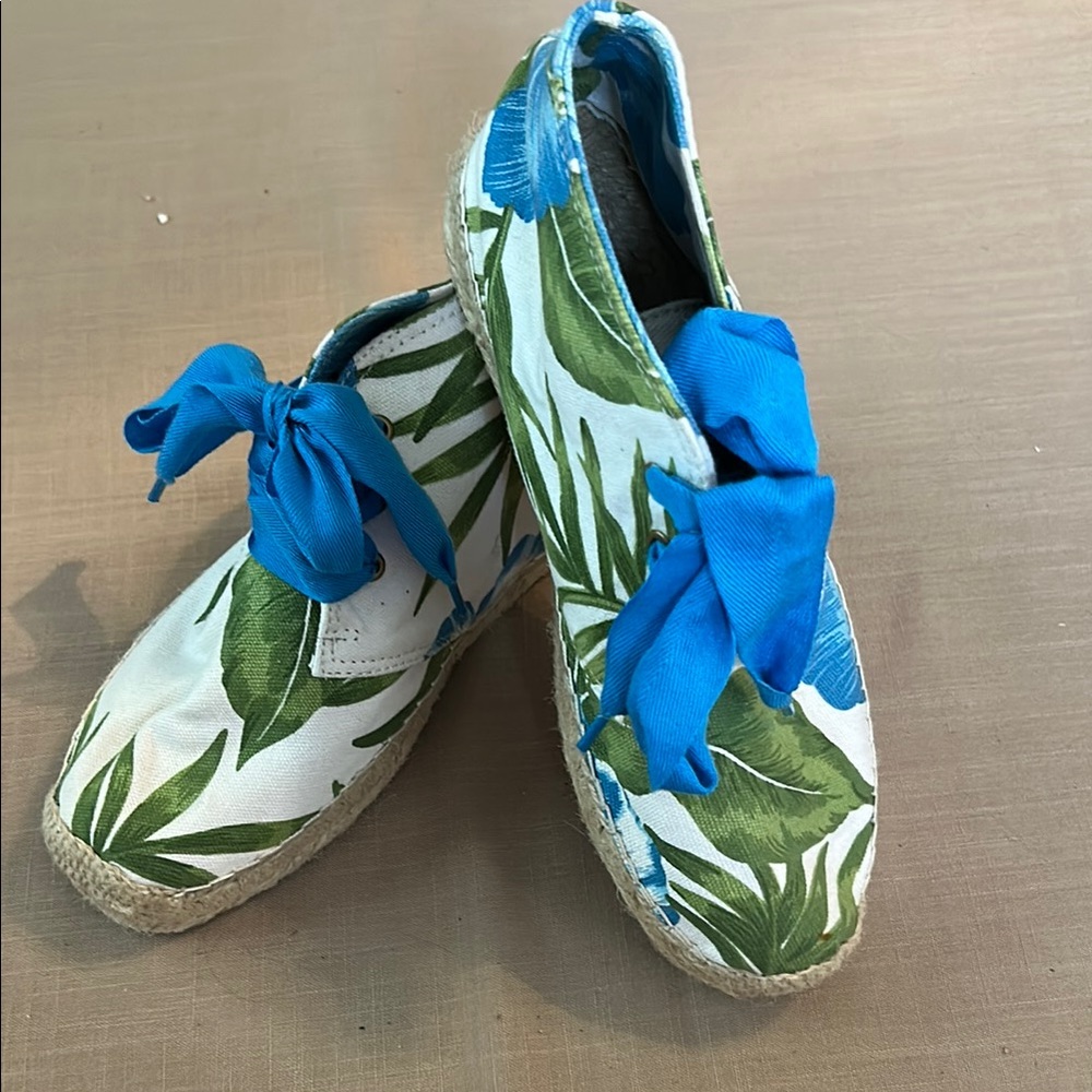 NWOT Blue and Green Espadrilles with Tropical Print
